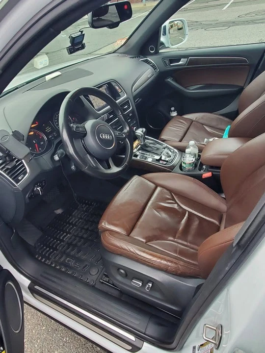 2015 Audi 8R Q5 - Image 8 of 8
