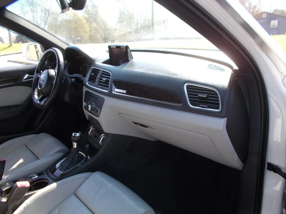 2015 Audi 8U Q3 - Image 17 of 17