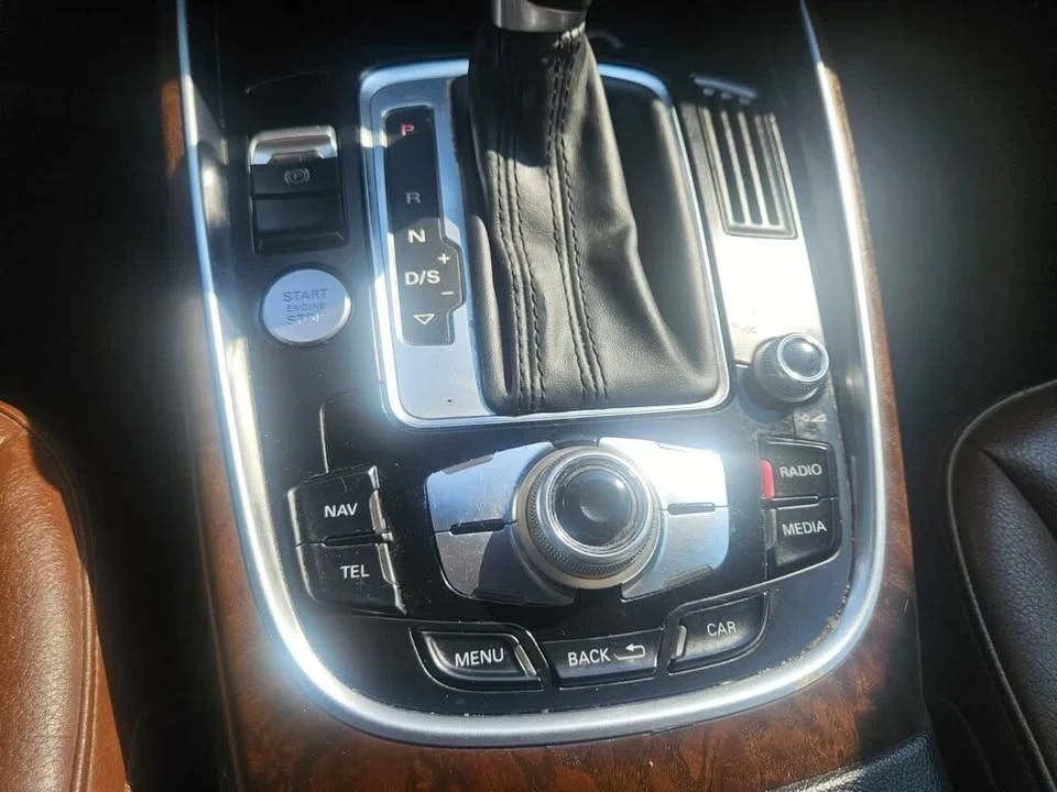 2015 Audi 8R Q5 - Image 8 of 19