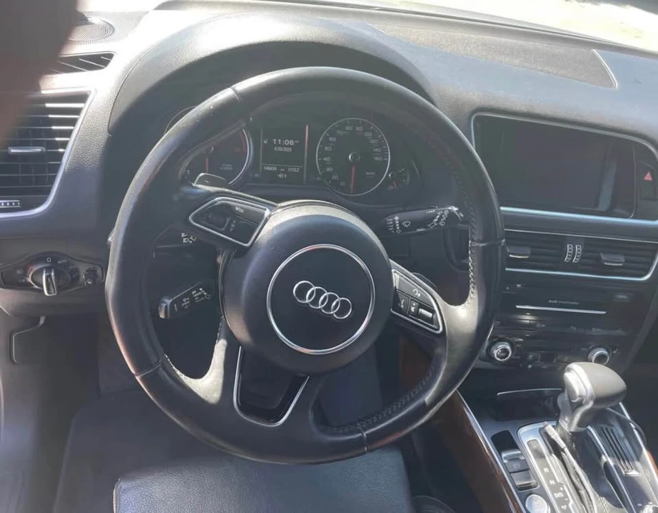 2015 Audi 8R Q5 - Image 6 of 10