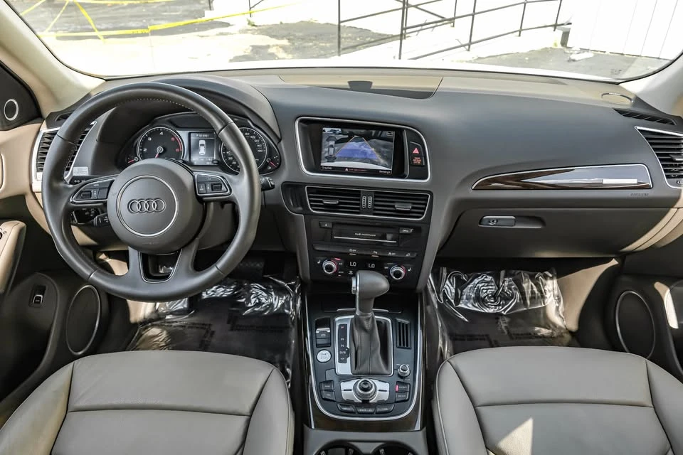 2015 Audi 8R Q5 - Image 11 of 15