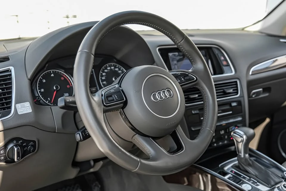 2015 Audi 8R Q5 - Image 14 of 15