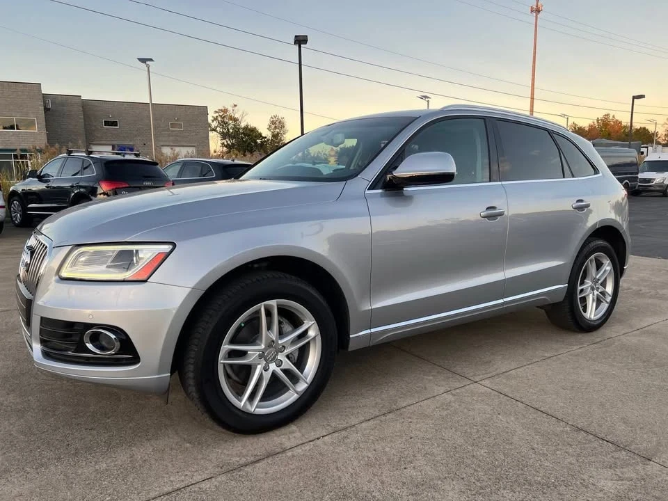 2015 Audi 8R Q5 - Image 2 of 20