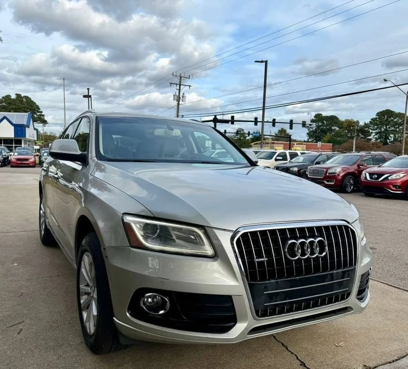 2015 Audi 8R Q5 - Image 8 of 20