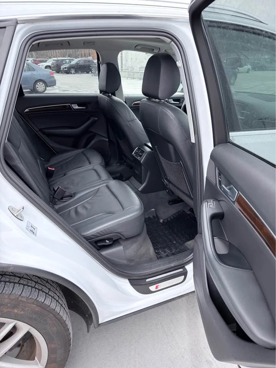 2015 Audi 8R Q5 - Image 11 of 17