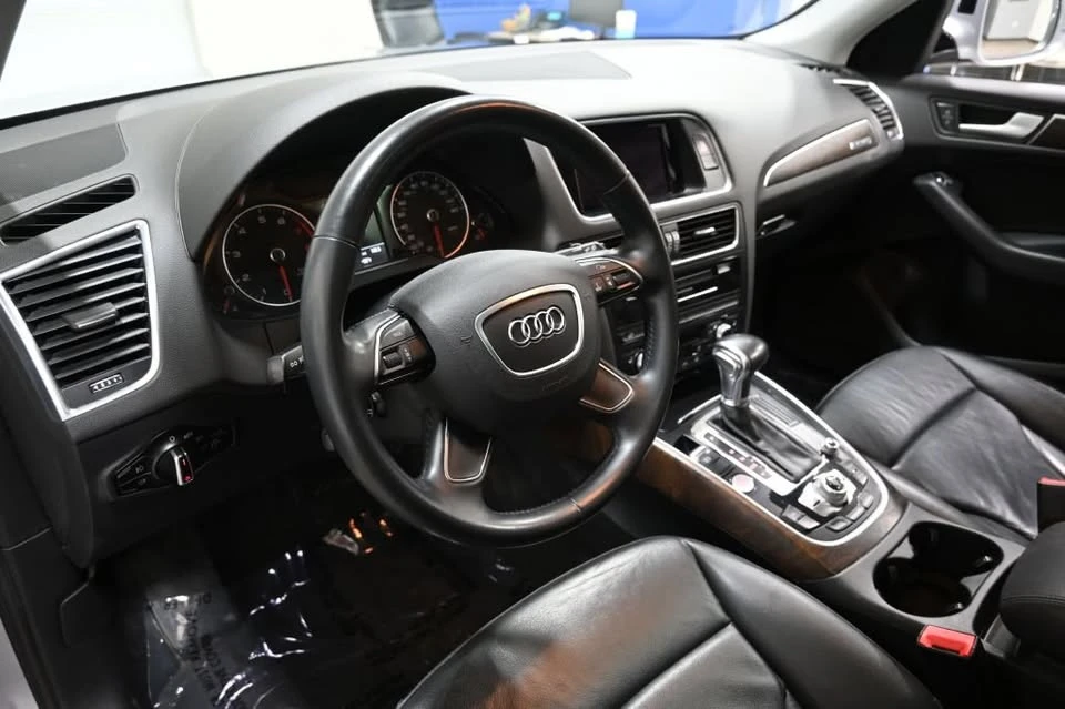 2015 Audi 8R Q5 - Image 8 of 19