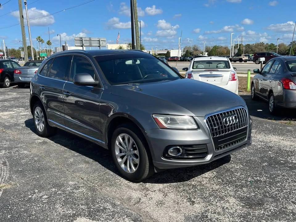 2015 Audi 8R Q5 - Image 2 of 12