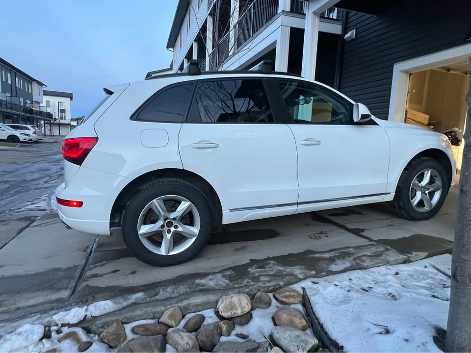 2015 Audi 8R Q5 - Image 2 of 9