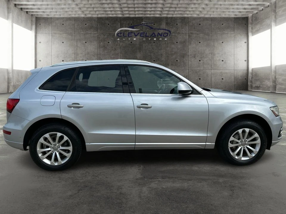 2015 Audi 8R Q5 - Image 2 of 20