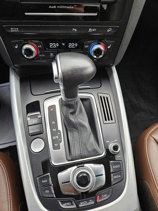 2015 Audi 8R Q5 - Image 11 of 12
