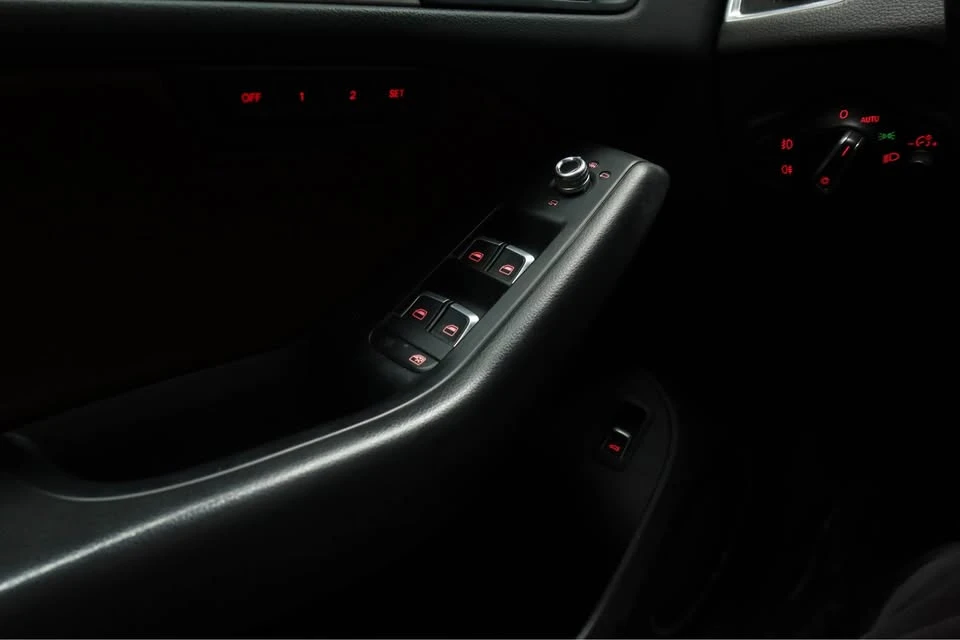 2015 Audi 8R Q5 - Image 5 of 8