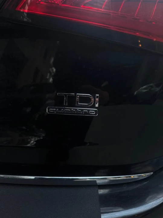 2015 Audi 8R Q5 - Image 11 of 13