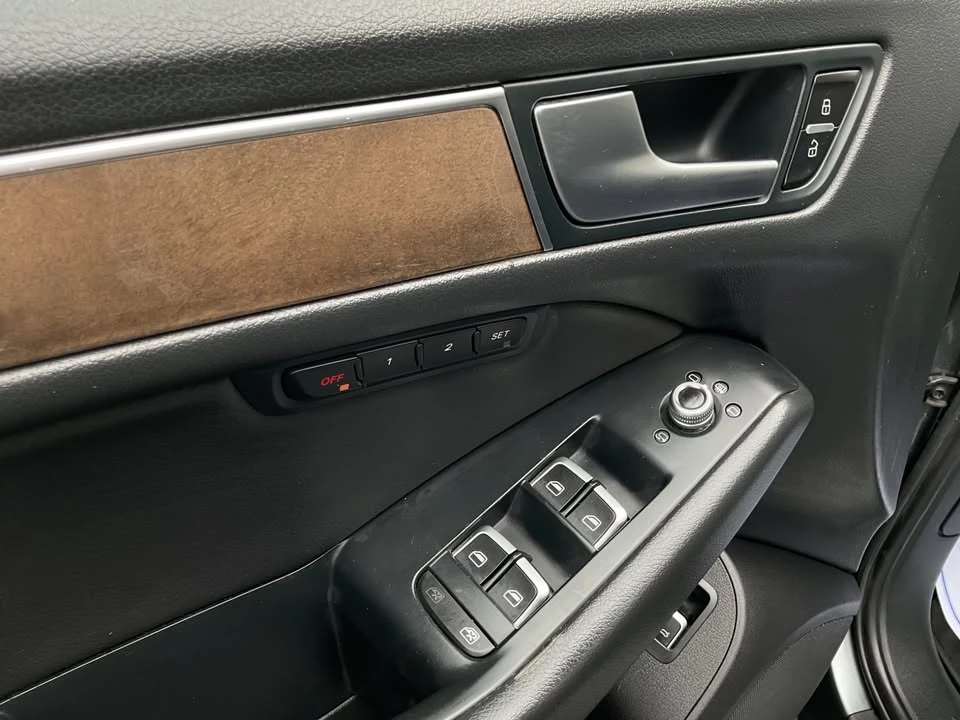 2015 Audi 8R Q5 - Image 14 of 16