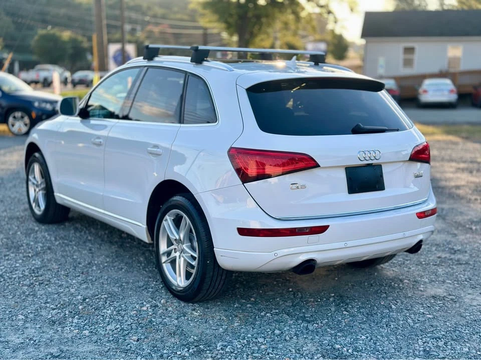 2015 Audi 8R Q5 - Image 8 of 19