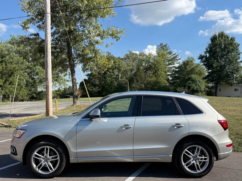 2015 Audi 8R Q5 - Image 8 of 13