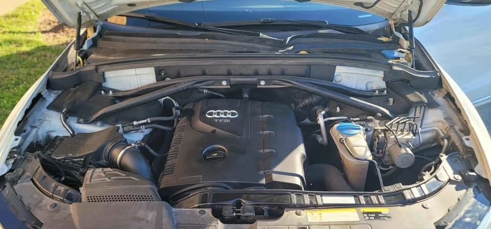 2015 Audi 8R Q5 - Image 2 of 12