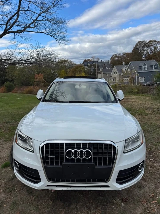 2015 Audi 8R Q5 - Image 2 of 20