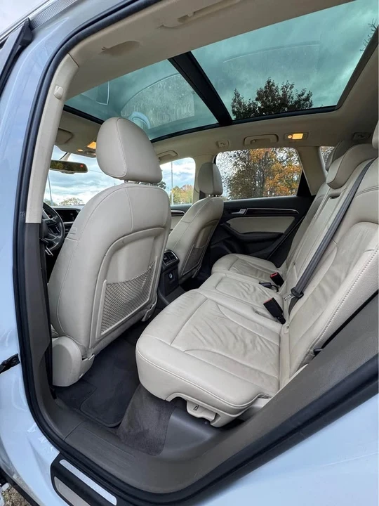 2015 Audi 8R Q5 - Image 10 of 20