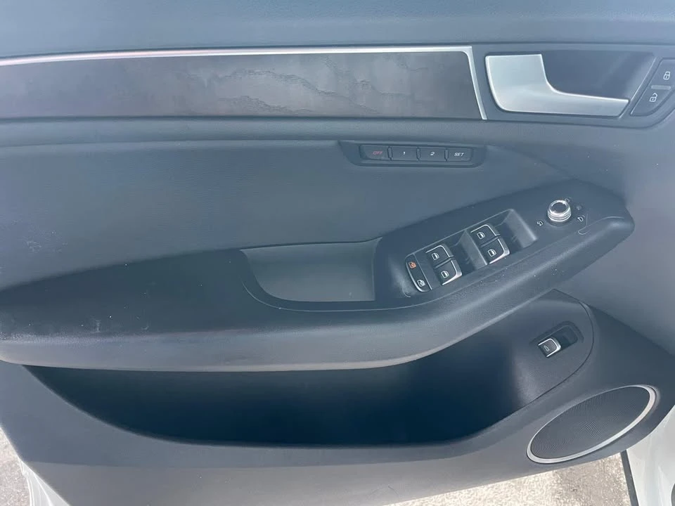 2015 Audi 8R Q5 - Image 12 of 13