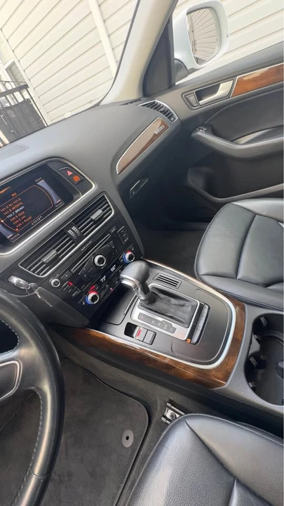 2015 Audi 8R Q5 - Image 8 of 13