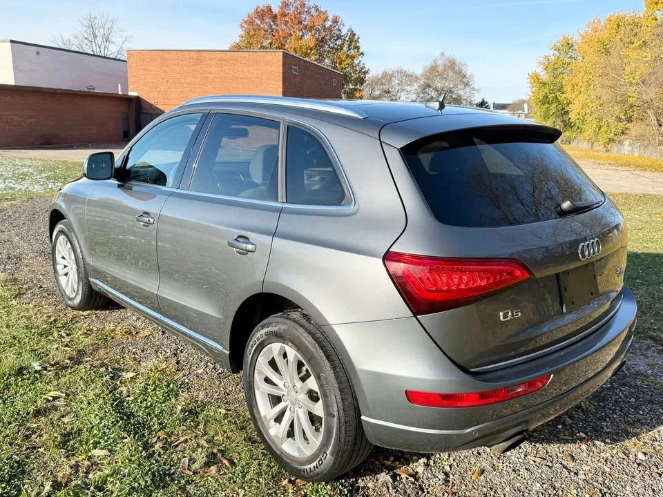 2015 Audi 8R Q5 - Image 8 of 20