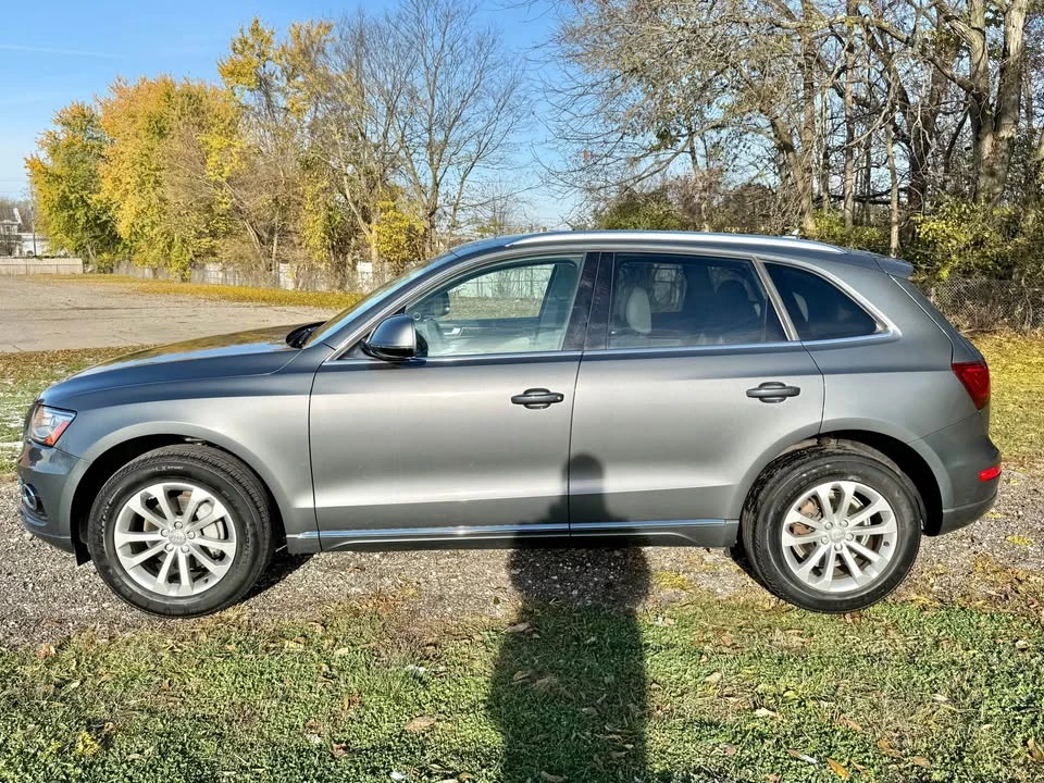 2015 Audi 8R Q5 - Image 2 of 20