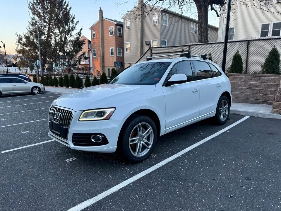 2015 Audi 8R Q5 - Image 2 of 10