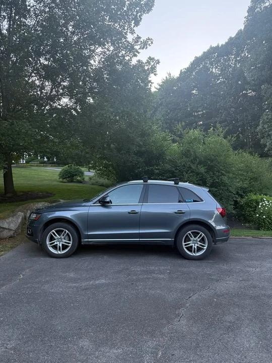 2015 Audi 8R Q5 - Image 2 of 6