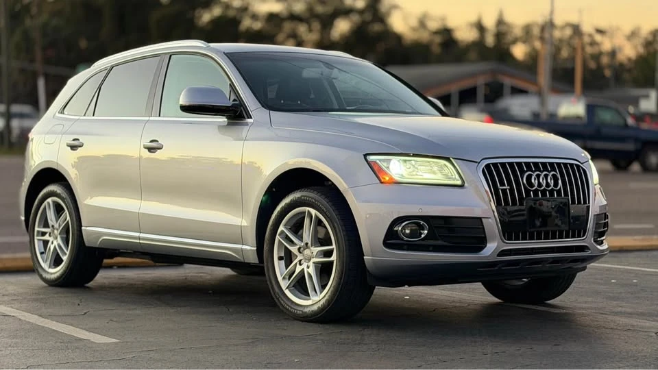 2015 Audi 8R Q5 - Image 8 of 17