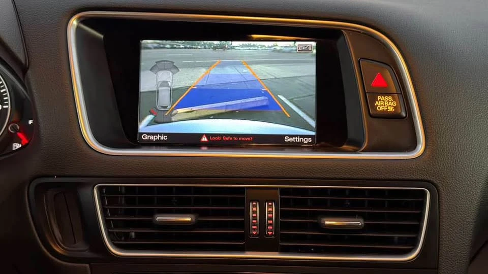 2015 Audi 8R Q5 - Image 13 of 17