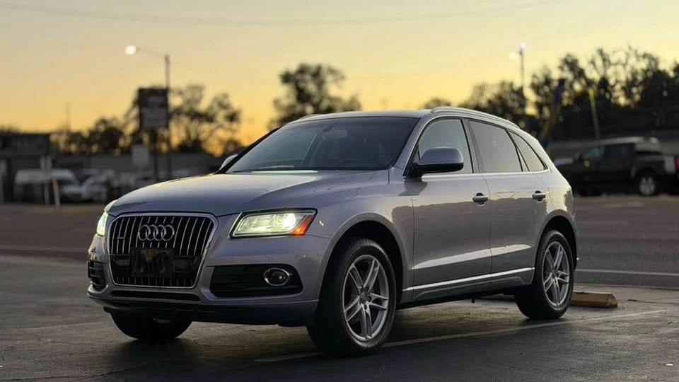 2015 Audi 8R Q5 - Image 2 of 17
