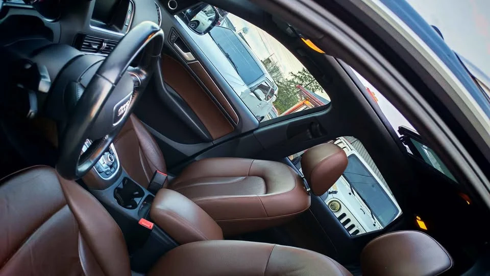 2015 Audi 8R Q5 - Image 19 of 20