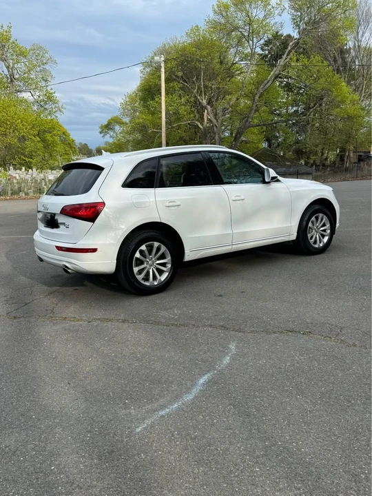 2015 Audi 8R Q5 - Image 10 of 18