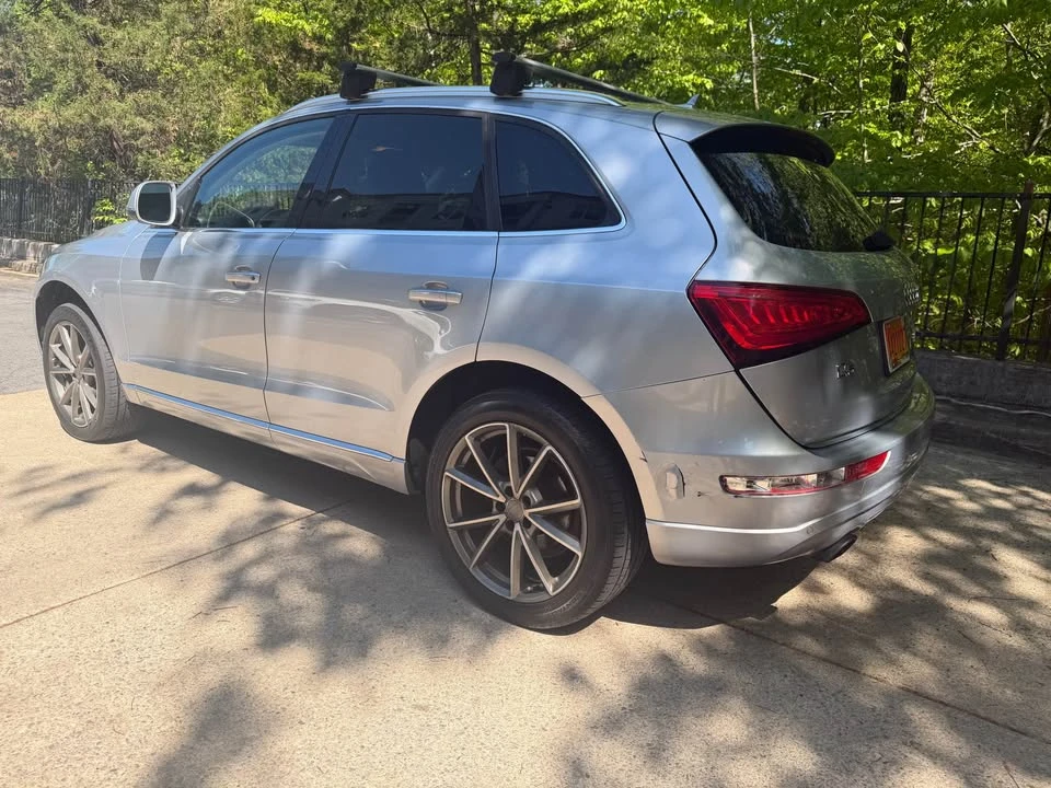 2015 Audi 8R Q5 - Image 2 of 12