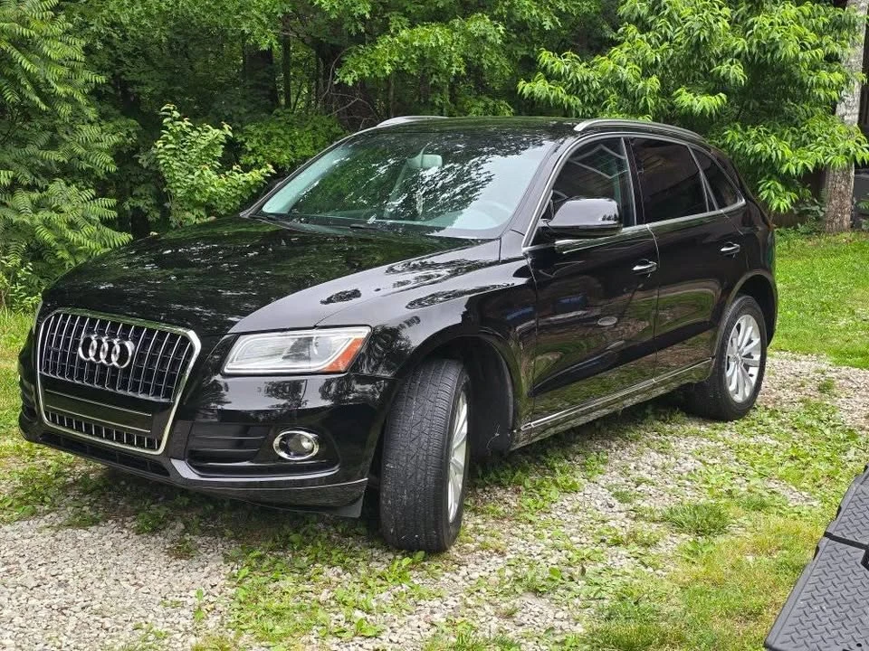 2015 Audi 8R Q5 - Image 2 of 4