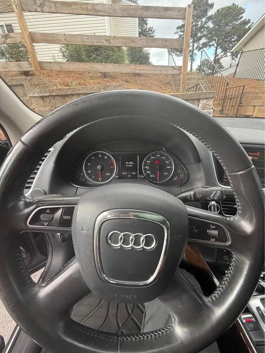 2015 Audi 8R Q5 - Image 8 of 10