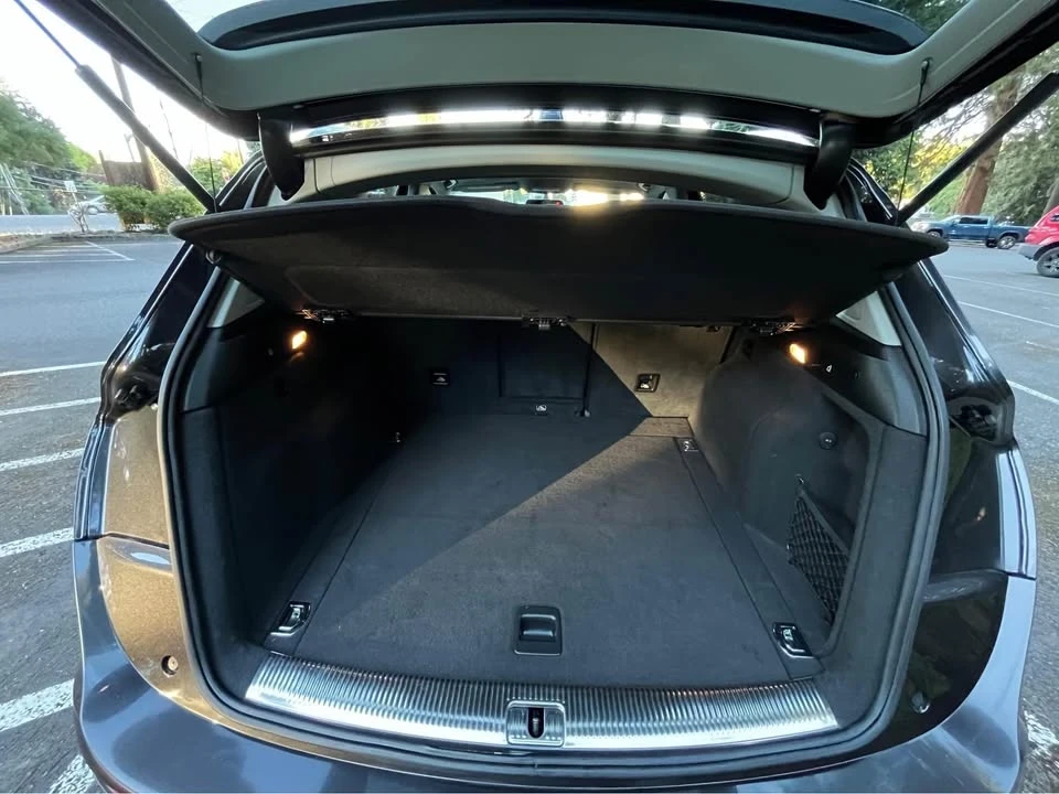 2015 Audi 8R Q5 - Image 10 of 15