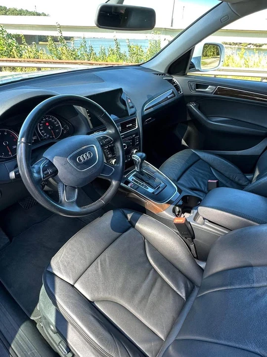 2015 Audi 8R Q5 - Image 11 of 15