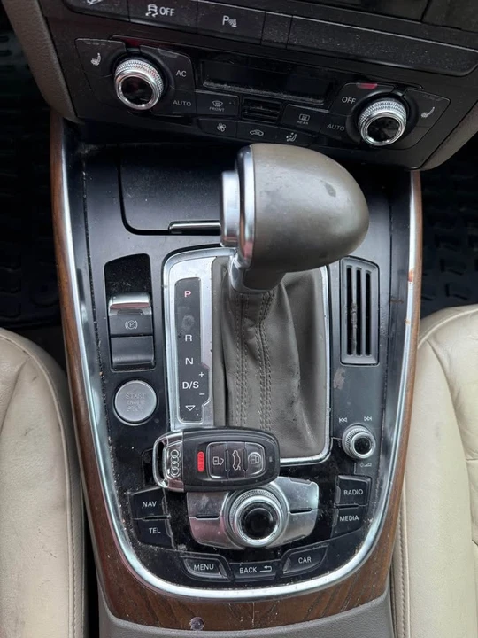 2015 Audi 8R Q5 - Image 13 of 20