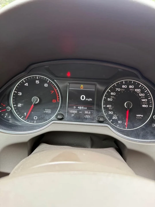 2015 Audi 8R Q5 - Image 8 of 20