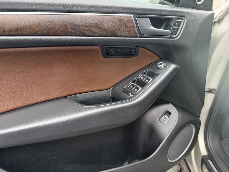 2015 Audi 8R Q5 - Image 8 of 16