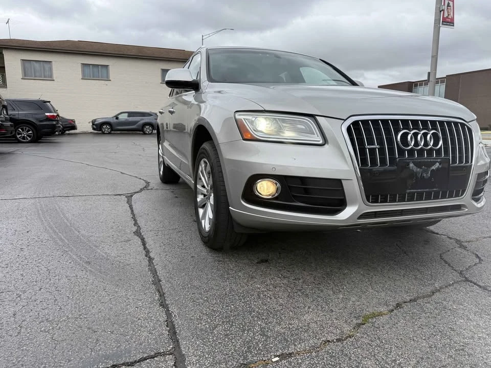 2015 Audi 8R Q5 - Image 2 of 16
