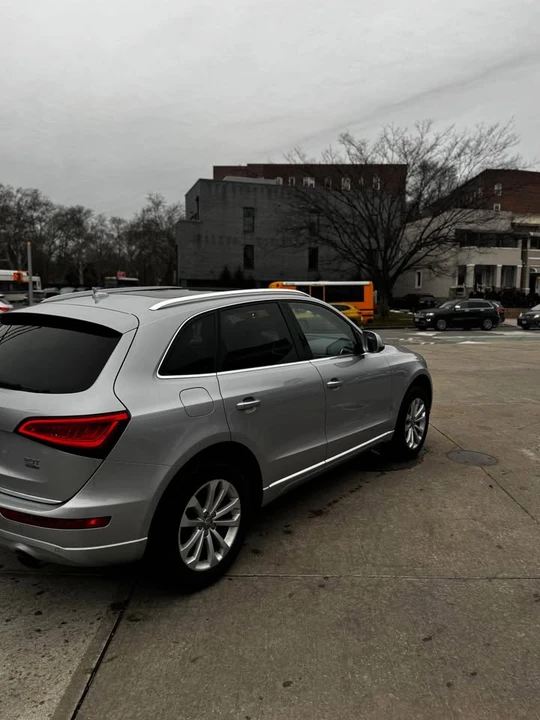 2015 Audi 8R Q5 - Image 2 of 14
