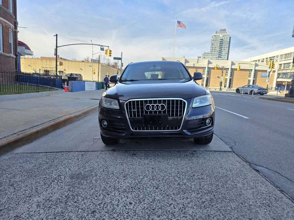 2015 Audi 8R Q5 - Image 2 of 15