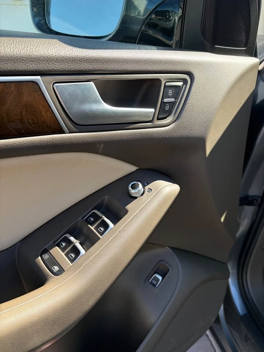 2015 Audi 8R Q5 - Image 7 of 12