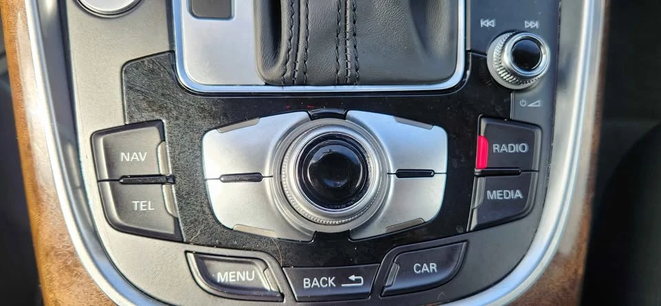 2015 Audi 8R Q5 - Image 15 of 19