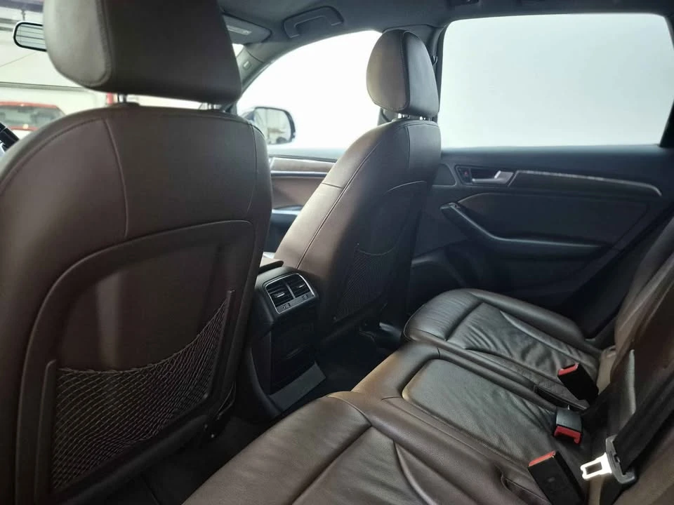 2015 Audi 8R Q5 - Image 8 of 8