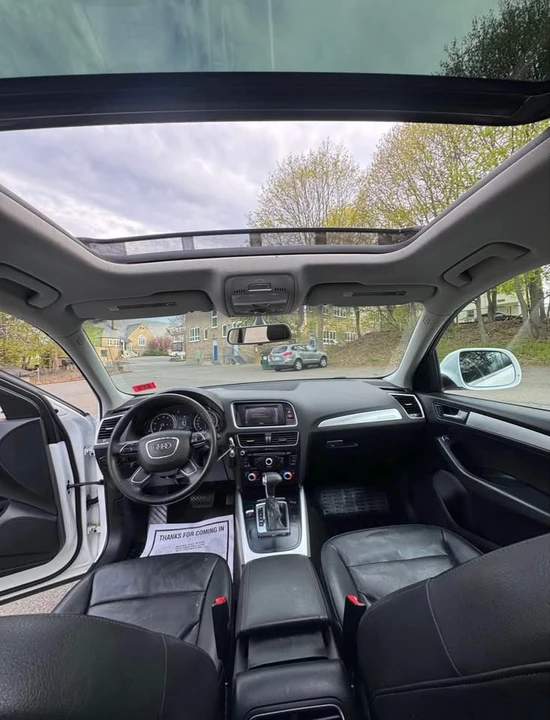 2015 Audi 8R Q5 - Image 9 of 14