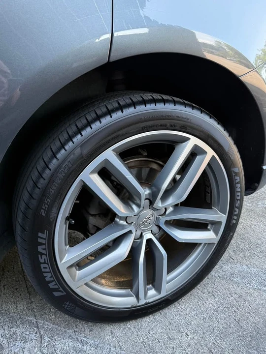 2015 Audi 8R Q5 - Image 19 of 20