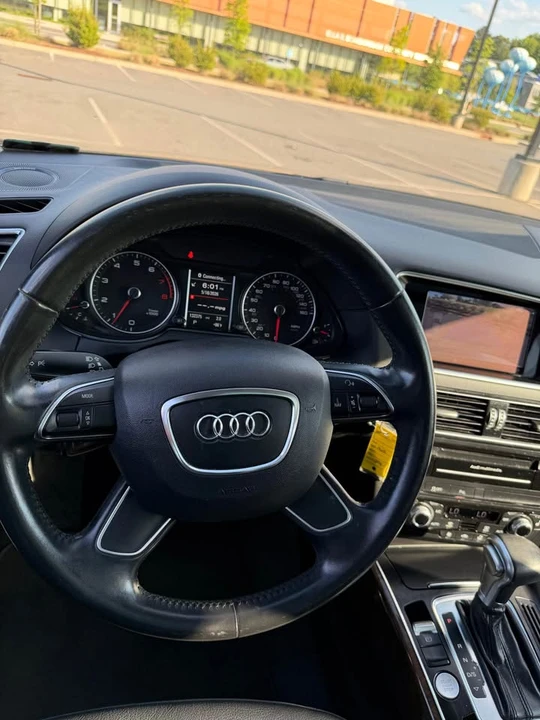 2015 Audi 8R Q5 - Image 10 of 16